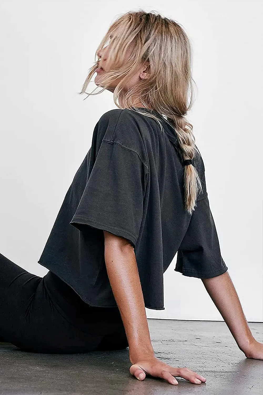 Carpetcom Oversized Workout Shirts for Women Short Sleeve Drop Shoulder Casual Crop Tops Baggy Gym Yoga Athletic Tee