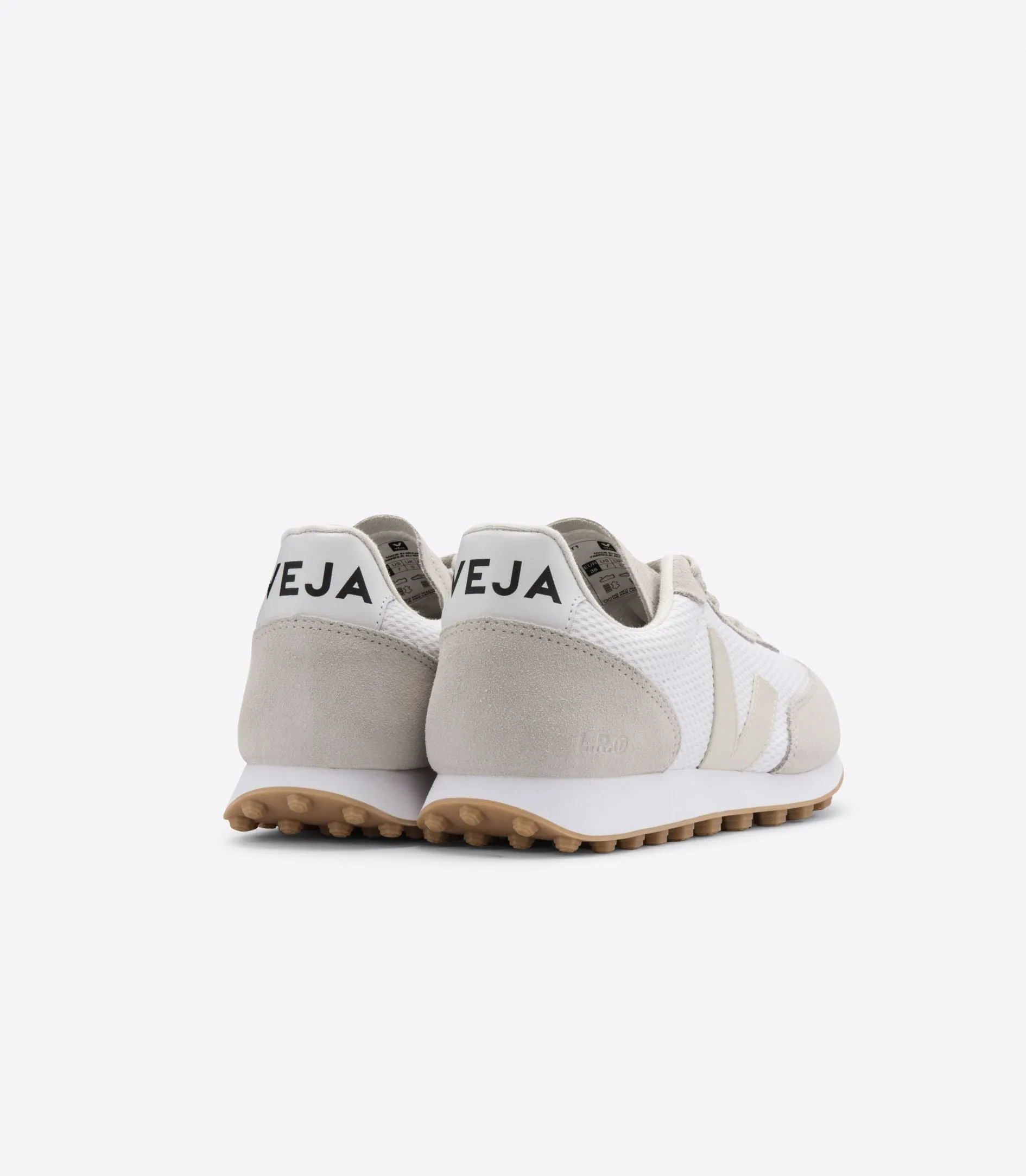 Veja - Rio Branco Alveomesh Sneakers in White Pierre Natural